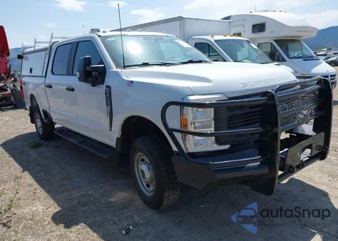 2023 Ford F-250 Xl z USA, uszkodzony, nr VIN 1FT7W2BA8PEC09403